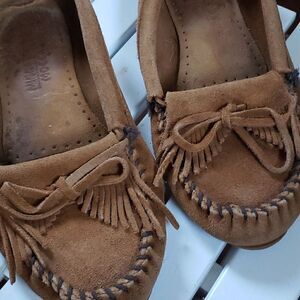 MINNETONKA Brown Suede Slip-on Moccasins Flats